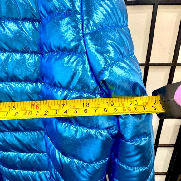 White Mark Metallic Blue Puffer 2x - Picture 5 of 8